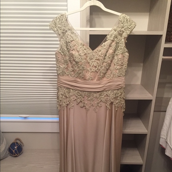 Jade Dresses & Skirts - MAKE AN OFFER! NWT Latte colored floor length gown